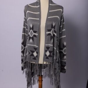 Cardigan with fringe